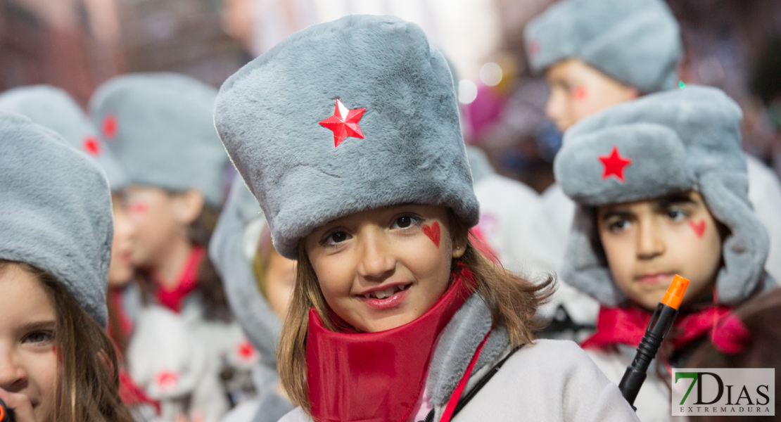 Gran nivel en el desfile de comparsas infantiles del Carnaval de Badajoz (PARTE II)