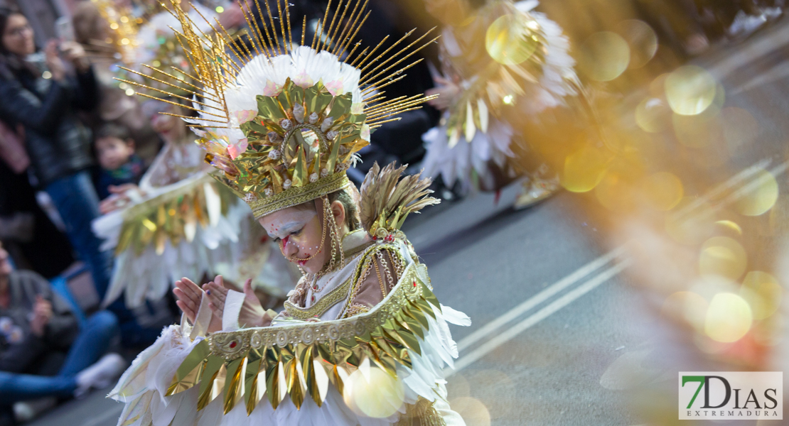 Gran nivel en el desfile de comparsas infantiles del Carnaval de Badajoz (PARTE II)