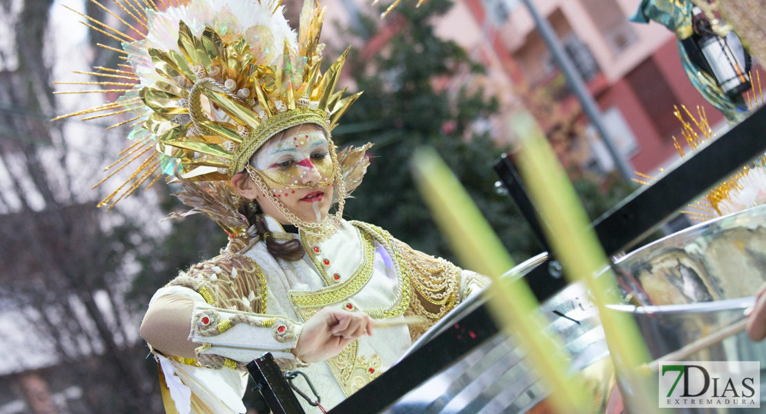 Gran nivel en el desfile de comparsas infantiles del Carnaval de Badajoz (PARTE II)