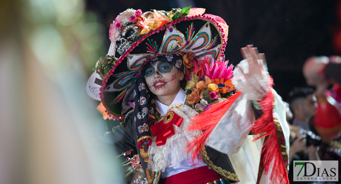 Gran nivel en el desfile de comparsas infantiles del Carnaval de Badajoz (PARTE II)