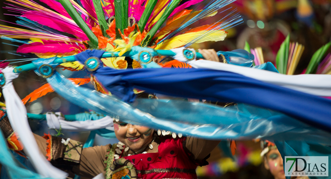 Gran nivel en el desfile de comparsas infantiles del Carnaval de Badajoz (PARTE II)