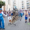 Los artefactos añaden diversión y buen rollo al desfile de comparsas