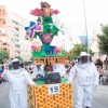 Los artefactos añaden diversión y buen rollo al desfile de comparsas