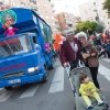 Los artefactos añaden diversión y buen rollo al desfile de comparsas