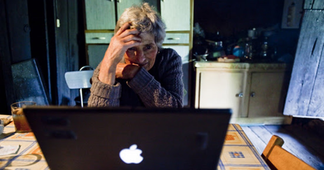 Las mujeres de los pueblos, a la sombra de los avances en telecomunicaciones