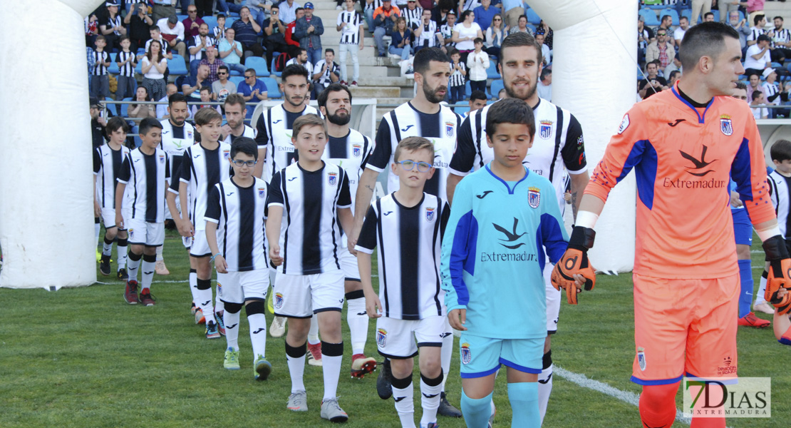 Imágenes del CD. Badajoz 4 - 0 Atlético Malagueño