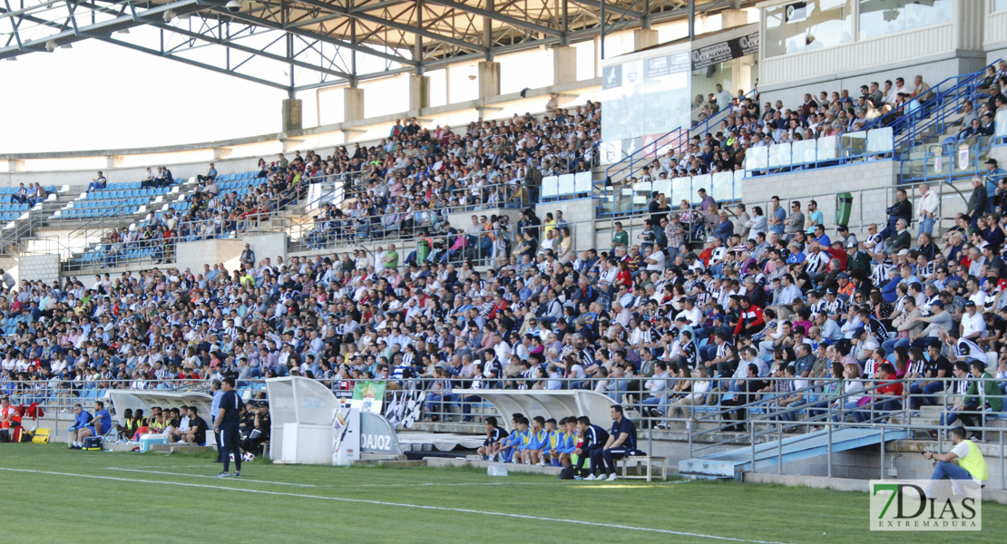 Imágenes del CD. Badajoz 4 - 0 Atlético Malagueño