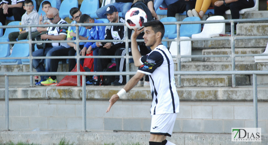 Imágenes del CD. Badajoz 4 - 0 Atlético Malagueño