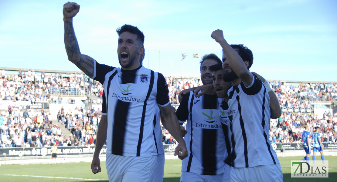 Imágenes del CD. Badajoz 4 - 0 Atlético Malagueño