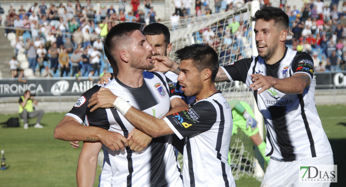 Imágenes del CD. Badajoz 4 - 0 Atlético Malagueño