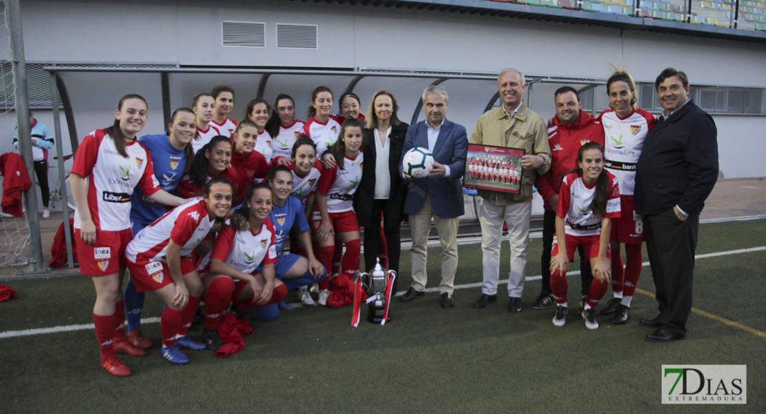 Imágenes de la visita del alcalde al Santa Teresa