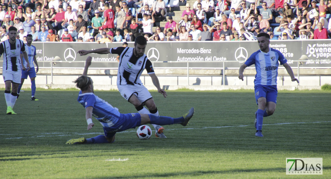 Imágenes del CD. Badajoz 4 - 0 Atlético Malagueño