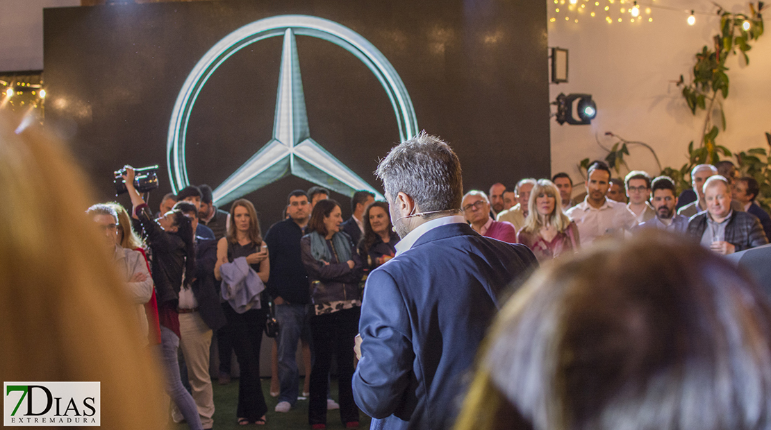 Gran expectación en la presentación del nuevo Mercedes CLA en Badajoz