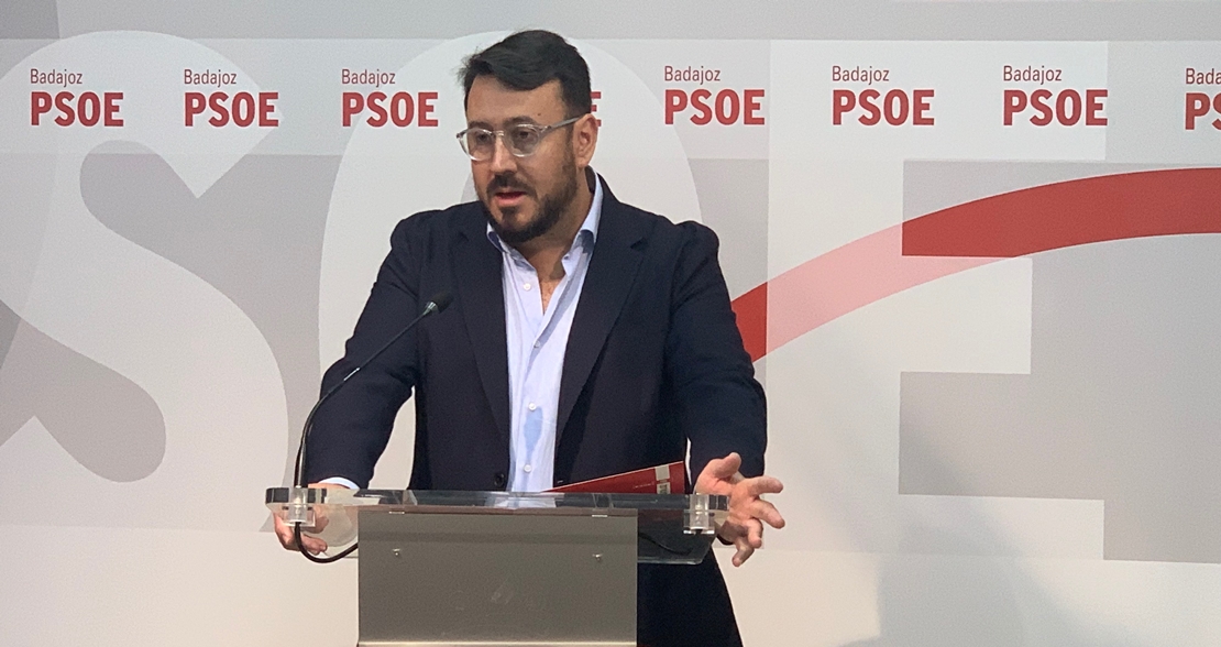 PACTOS - El PSOE se acerca a Ciudadanos para controlar Extremadura