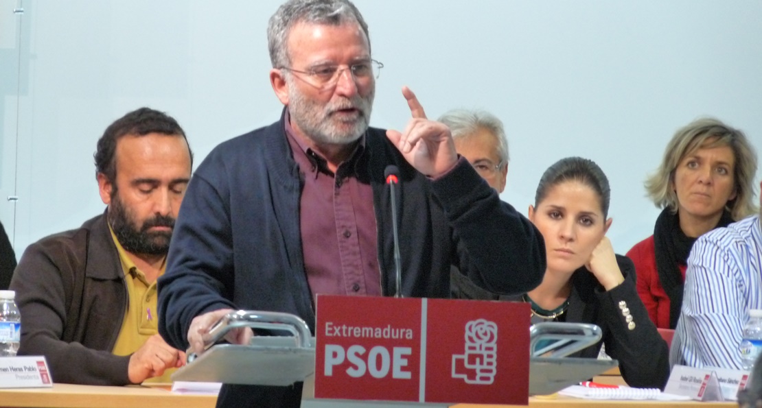 Fallece el exdiputado y exsenador socialista extremeño, Antonio Olivenza Pozas