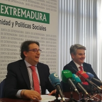 84 de los 132 MIR que acaban su formación se quedan trabajando en Extremadura