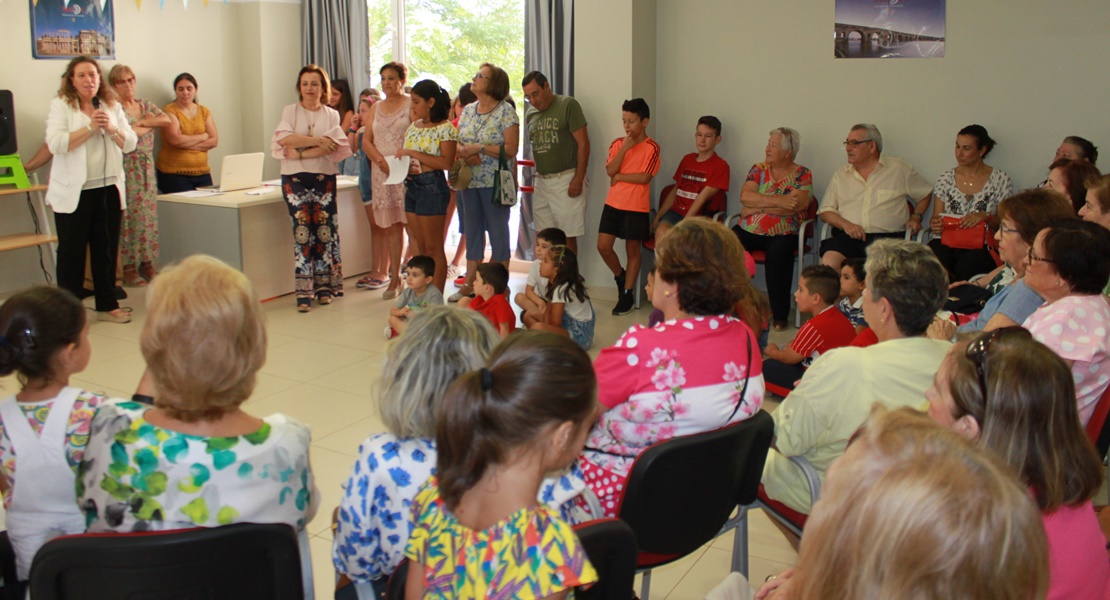 El Hogar de Mayores Zona Sur celebra el Día de los Abuelos