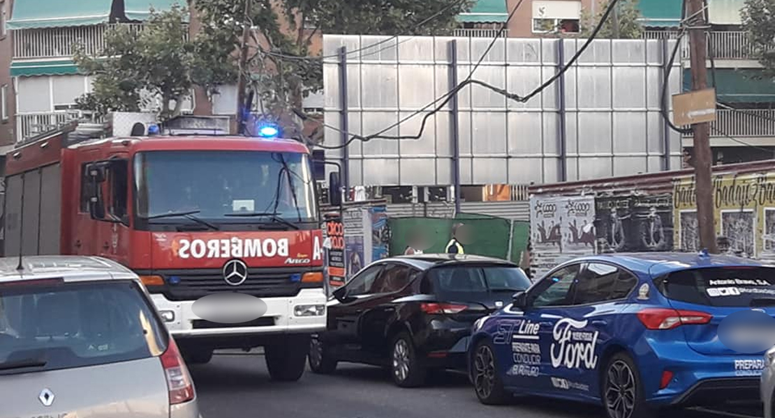 Arde un solar en la barriada de San Roque (Badajoz)