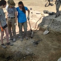 Regina acoge un curso de arqueología al que asisten una veintena de estudiantes