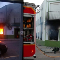 La Guardia Civil estudia las causas de un incendio en Valdelacalzada