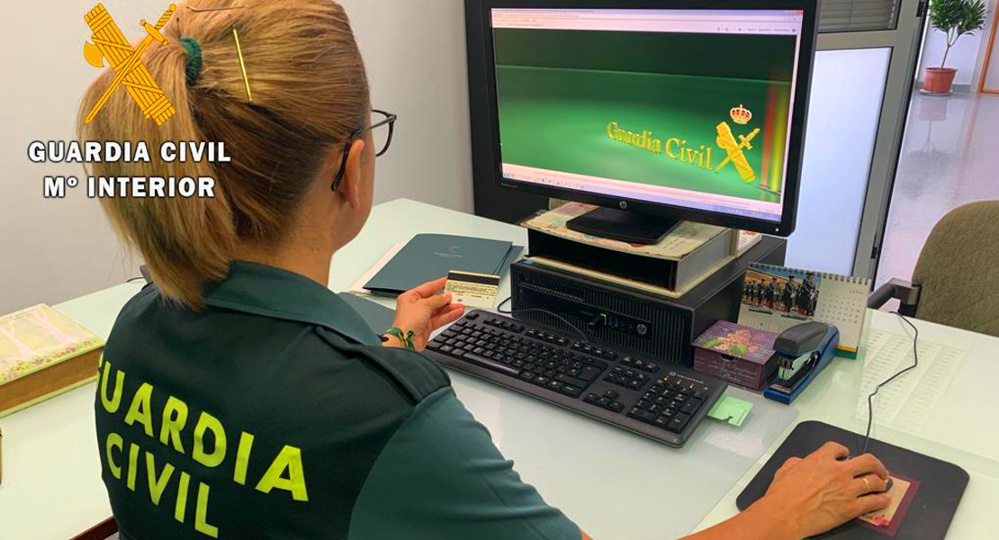 La Guardia Civil recomienda pautas para evitar ser víctimas de estafas al realizar compras por Internet