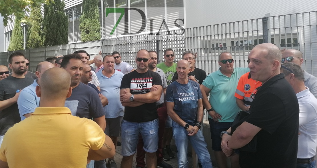 Reunión el miércoles de Tenorio y sus trabajadores para tratar los paros parciales