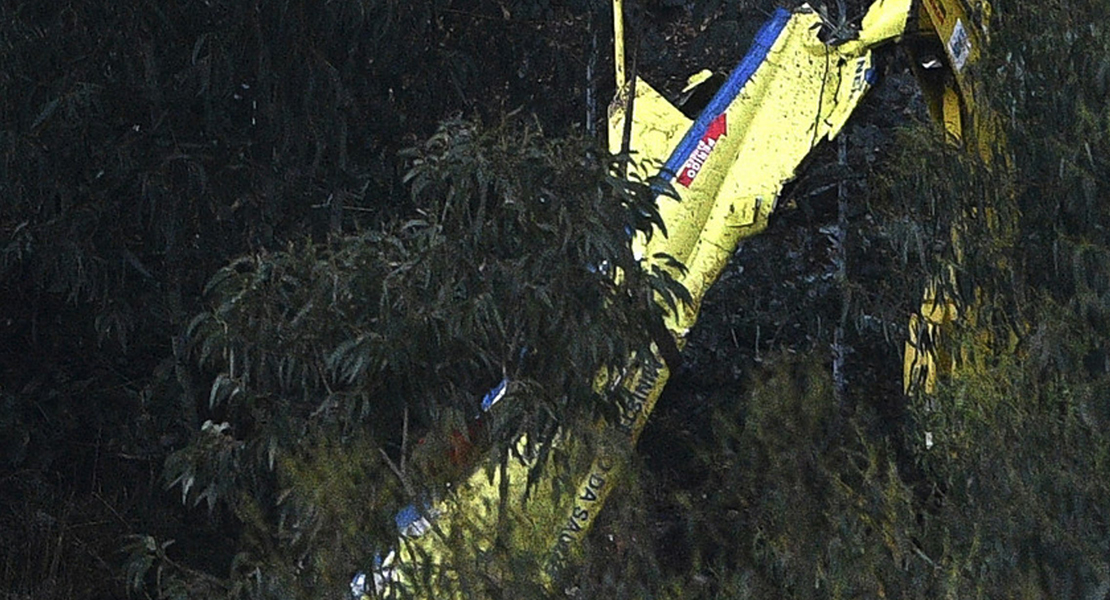 Muere el piloto de un helicóptero que colaboraba en un incendio