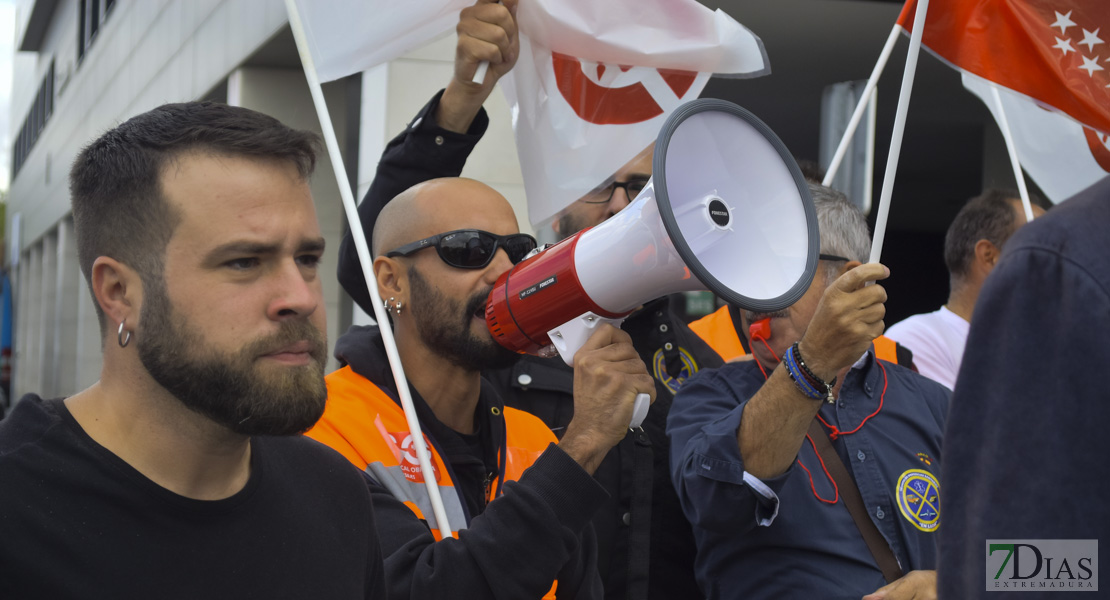 Los trabajadores de Tenorio se concentrarán este lunes ante el Hospital Universitario de Badajoz