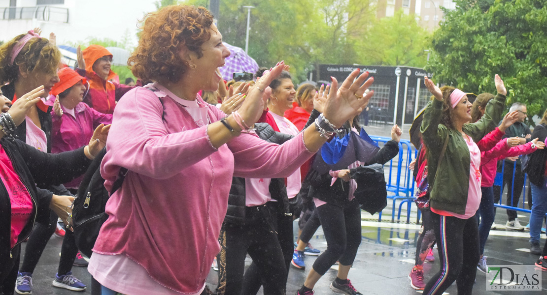 GALERÍA: Imágenes de la V Masterclass de Zumba contra el cáncer de mama