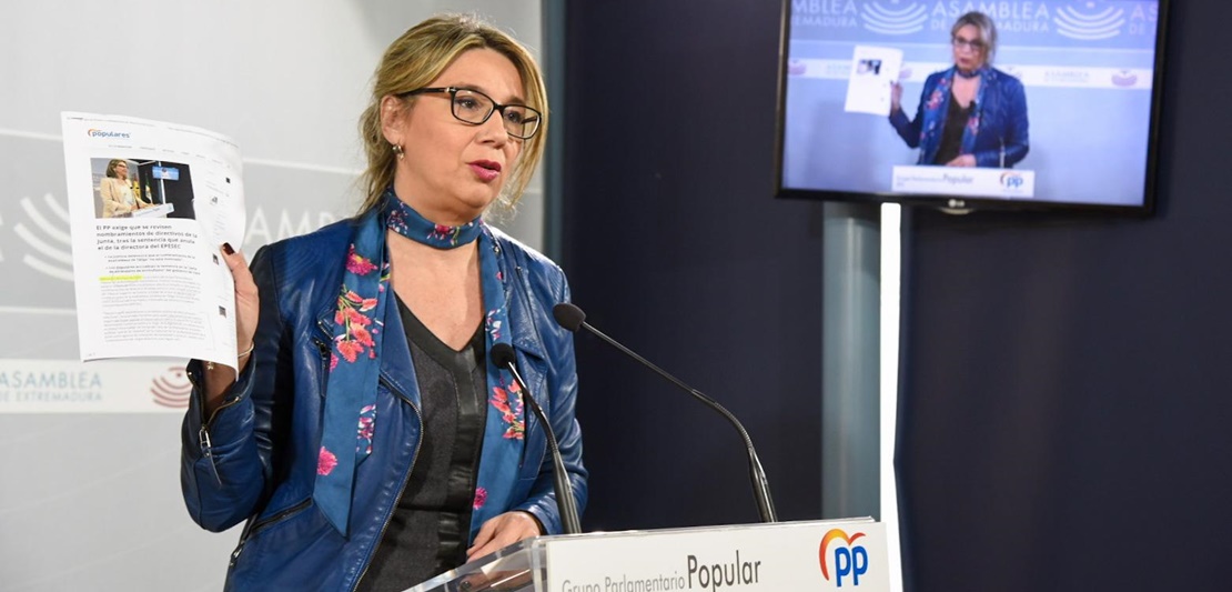 El PP pide ceses, entre ellos el de la consejera de Educación por las rutas de transporte escolar