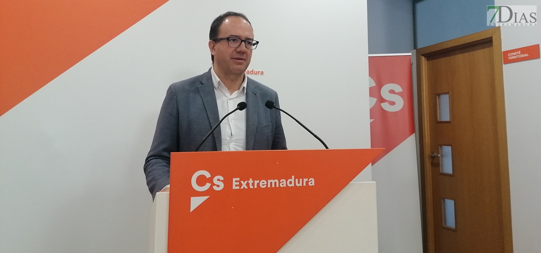 Polo (Cs): “El Gobierno de Vara sigue alimentando a su red clientelar”