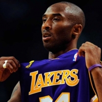 Muere la estrella del baloncesto Kobe Bryant en un accidente de helicóptero