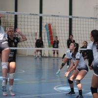 El Pacense Voleibol femenino no pudo con un contundente Heidelberg