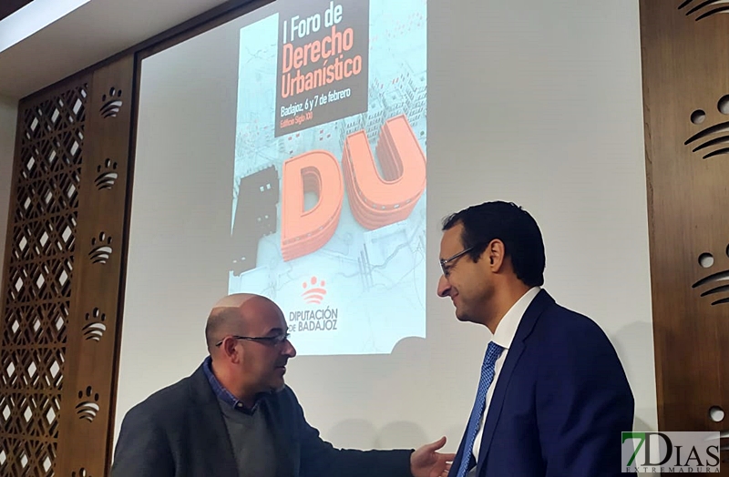 Badajoz acoge el I Foro de Derecho Urbanístico Local