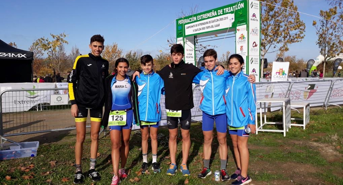 Tres extremeños seleccionados para una concentración de la Federación Española de Triatlón