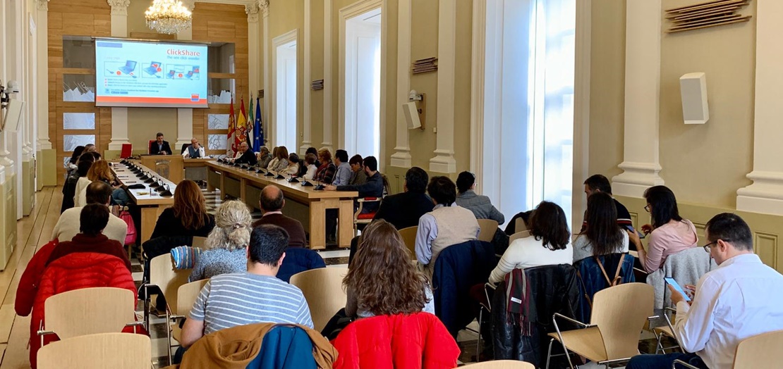 Cáceres envía un mensaje de tranquilidad al sector turístico ante el coronavirus