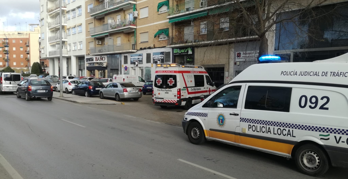 Un hombre herido en una colisión en María Auxiliadora (Badajoz)