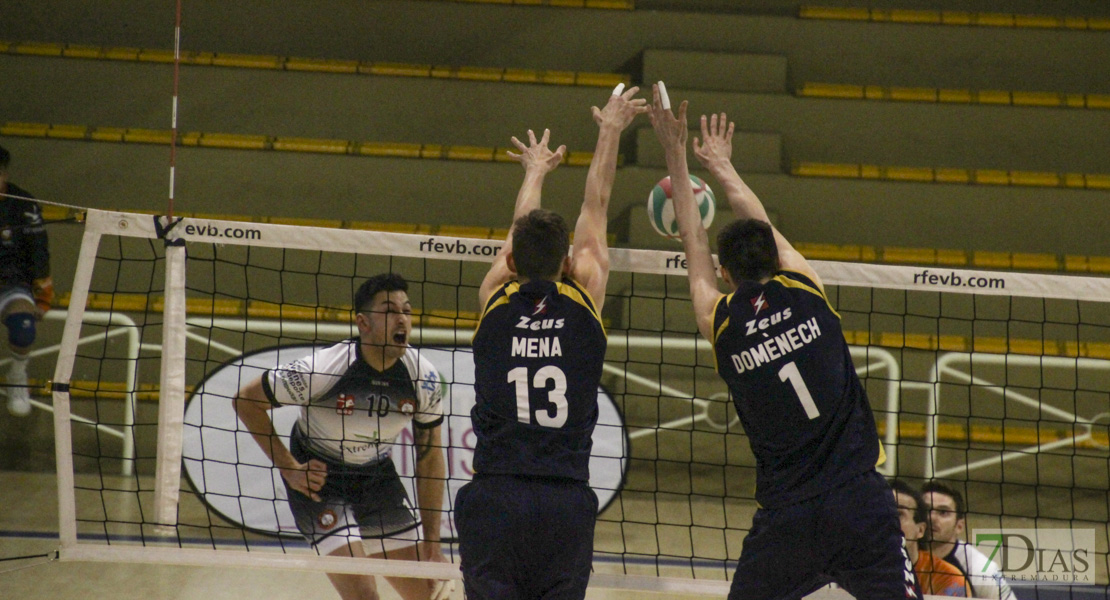 Imágenes del Pacense Voleibol - CyL Palencia