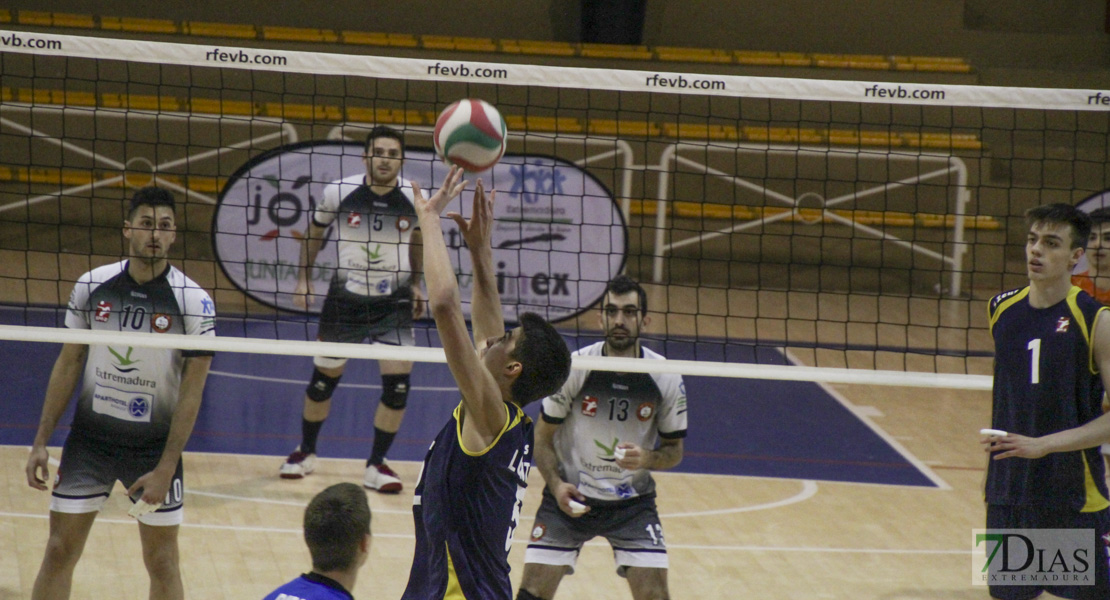 Imágenes del Pacense Voleibol - CyL Palencia