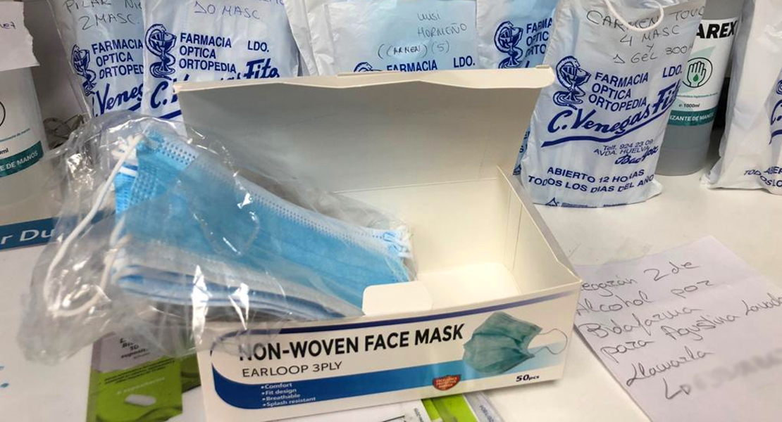 Ya hay mascarillas en las farmacias extremeñas pero no a un precio de 0,96 ¿por qué?