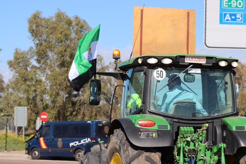 &quot;La agricultura a pequeña escala sigue esperando respuestas&quot;