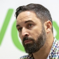 Los motivos por los que Abascal no le coge el teléfono a Sánchez