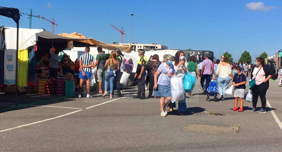 REPOR - Así se ha vivido la vuelta del &#39;mercadillo del domingo&#39; de Badajoz