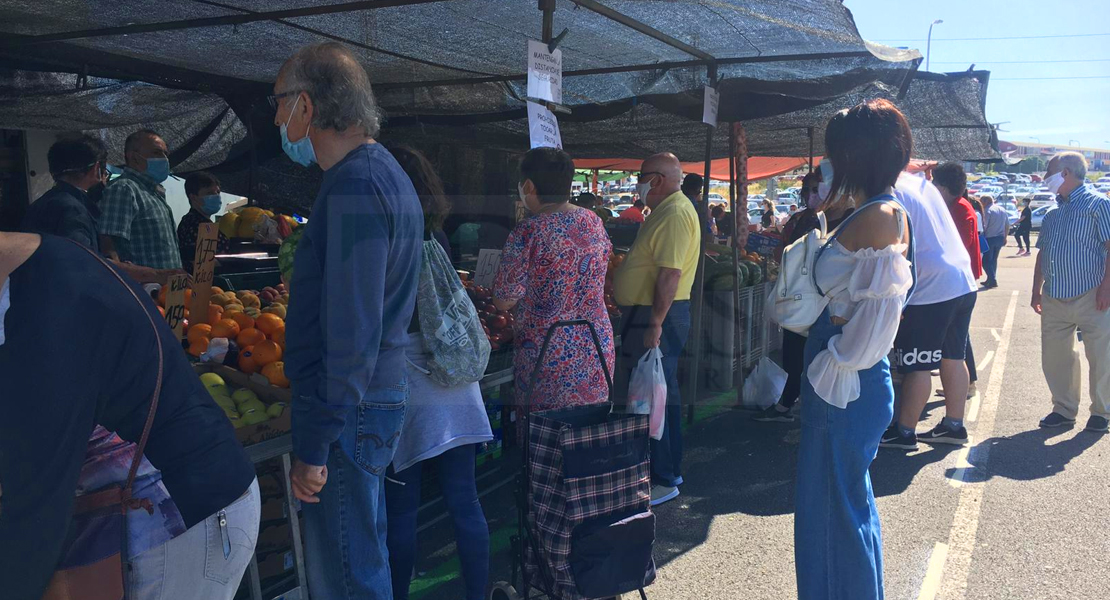 REPOR - Así se ha vivido la vuelta del &#39;mercadillo del domingo&#39; de Badajoz