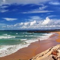 Los drones podrían vigilar las playas este verano