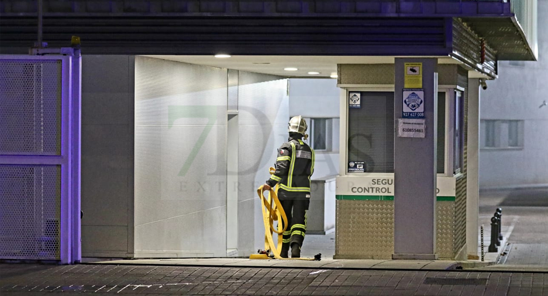 REPOR - Grave incendio de madrugada en el edificio del SEPAD en Mérida