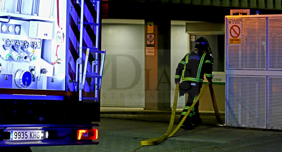 REPOR - Grave incendio de madrugada en el edificio del SEPAD en Mérida