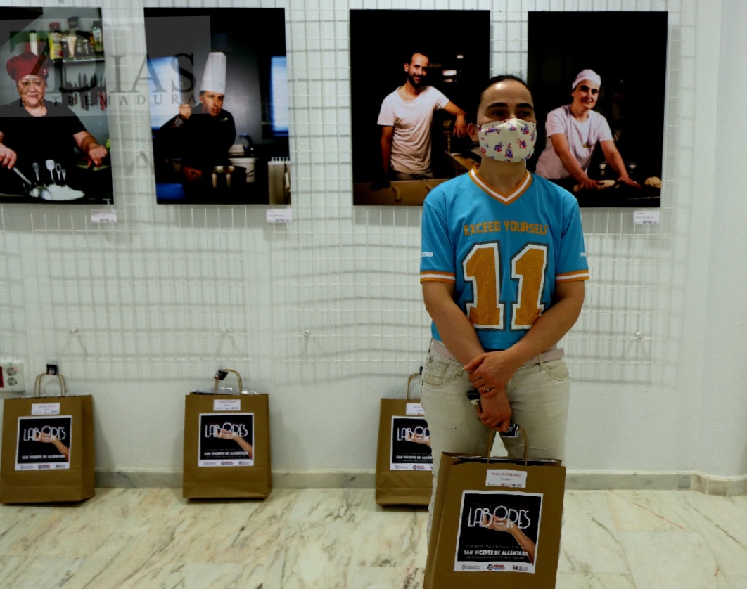 LABORES, exposición en la noche en blanco de San Vicente de Alcántara