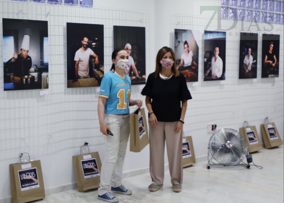 LABORES, exposición en la noche en blanco de San Vicente de Alcántara