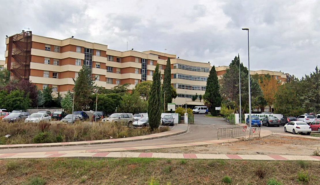 Obras de mejora de los centros residenciales el Cuartillo de Cáceres y Cervantes